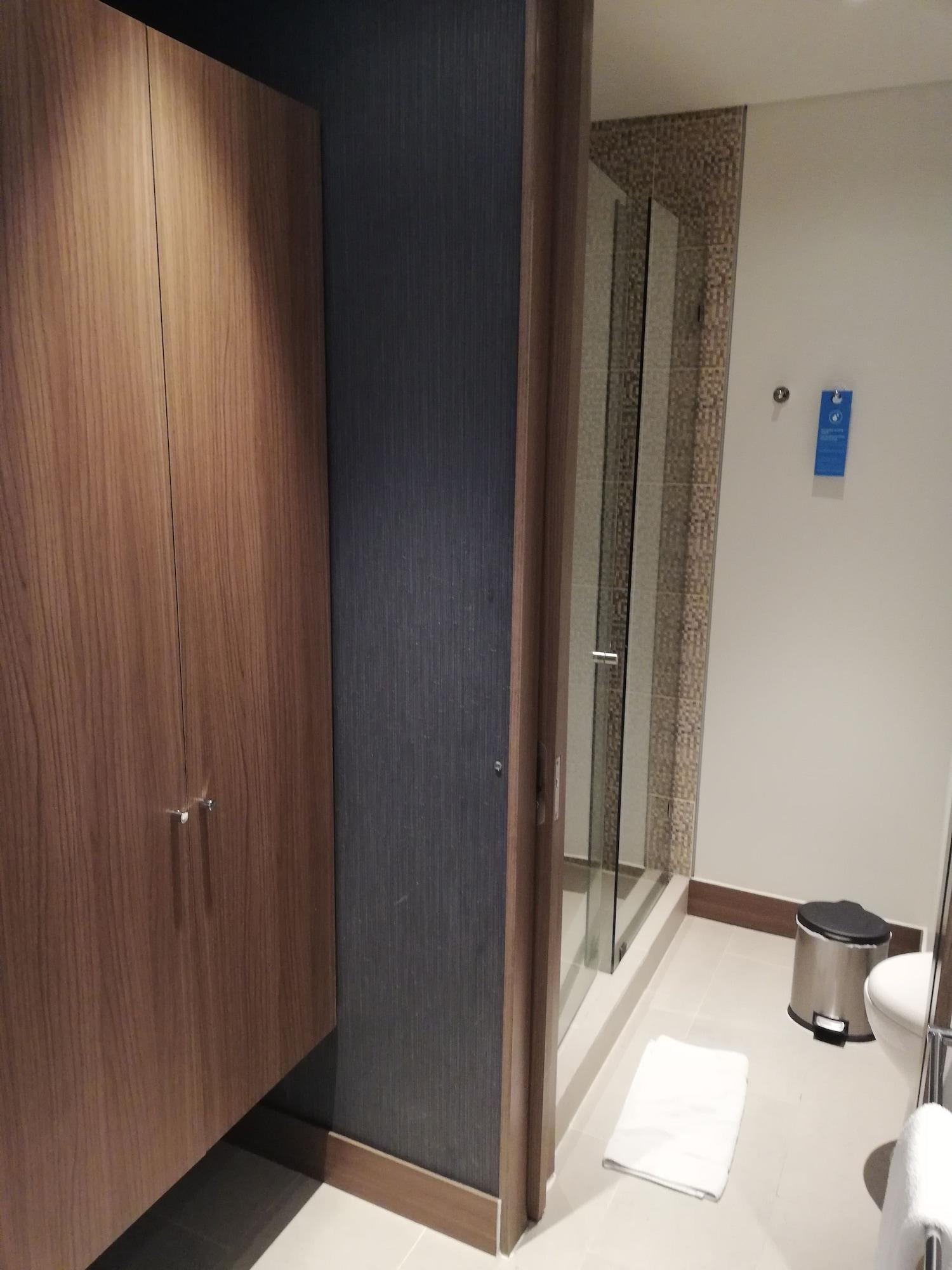 Hampton By Hilton Cali Hotel Екстериор снимка